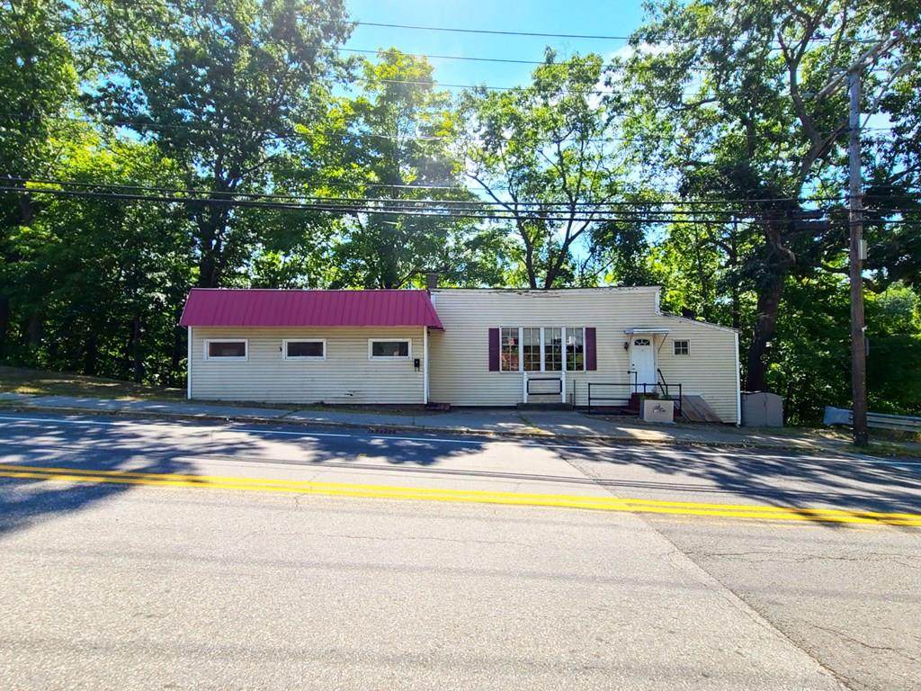 7 Lester St - Photo 1