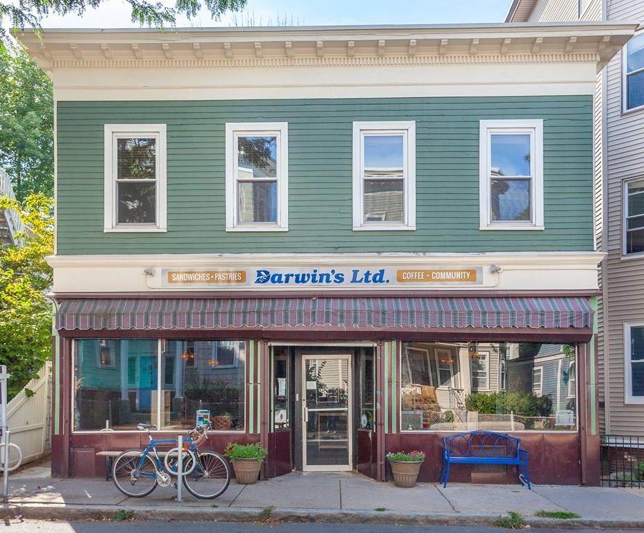 33 Putnam Ave - Photo 1