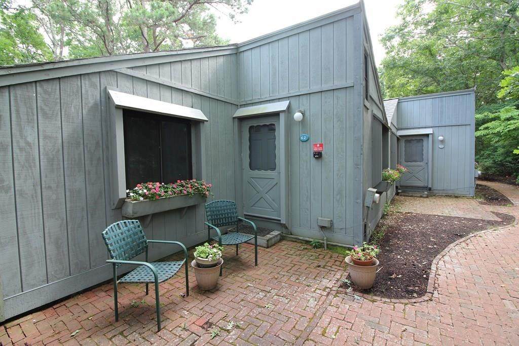 251 Shore Drive - Photo 1