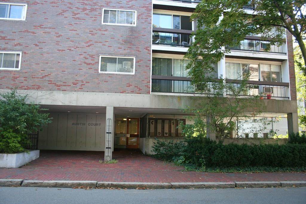 12 Inman - Photo 1