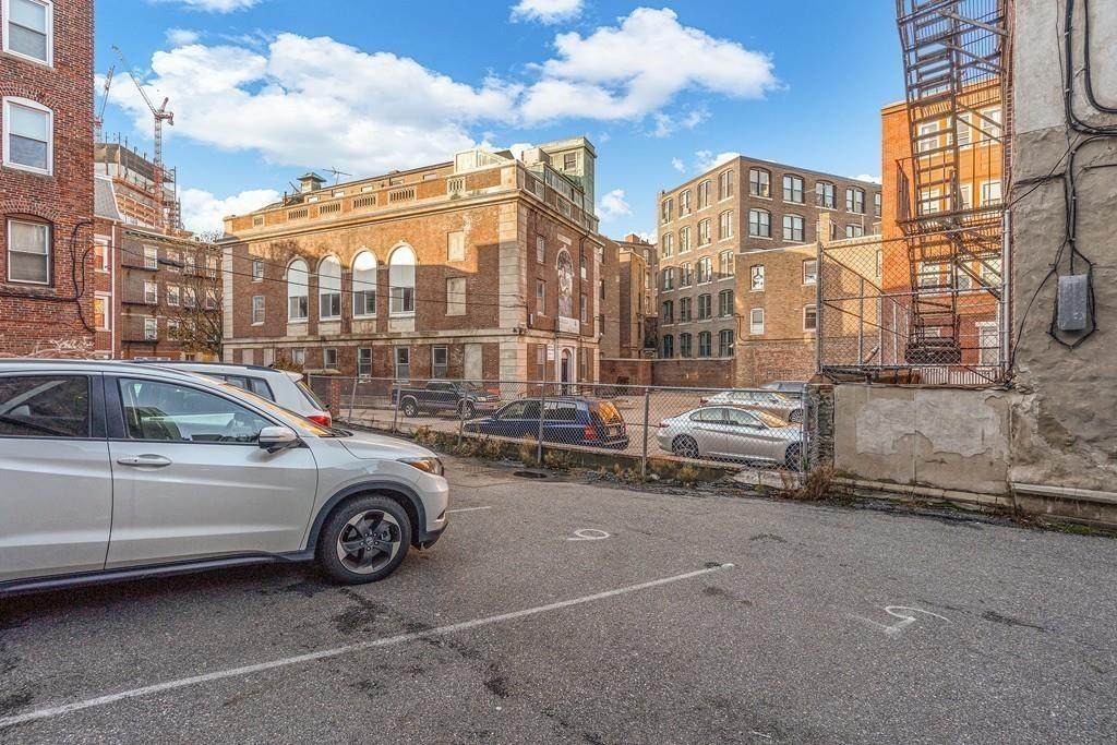 5-7 Jerusalem Pl - Photo 1