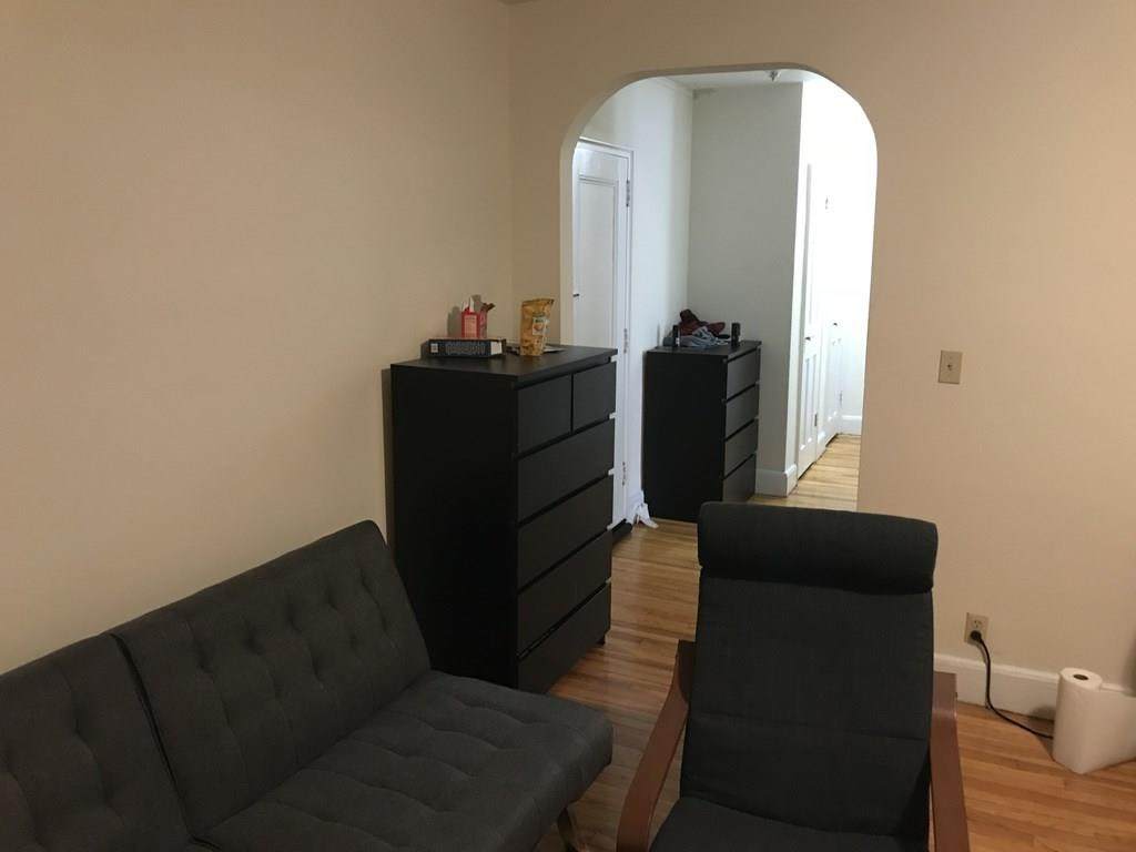 24 Concord Ave - Photo 1