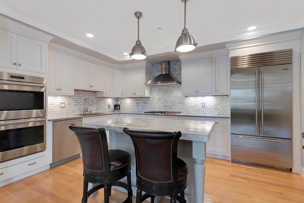 881 East Second - Photo 1