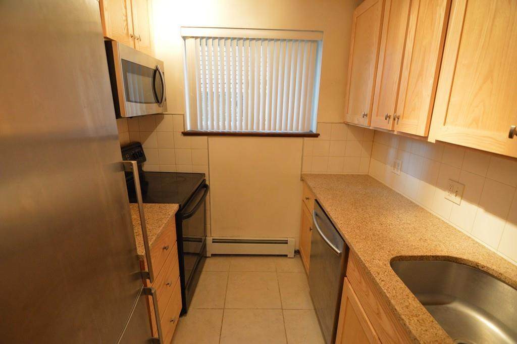 306 Savin Hill Avenue - Photo 1