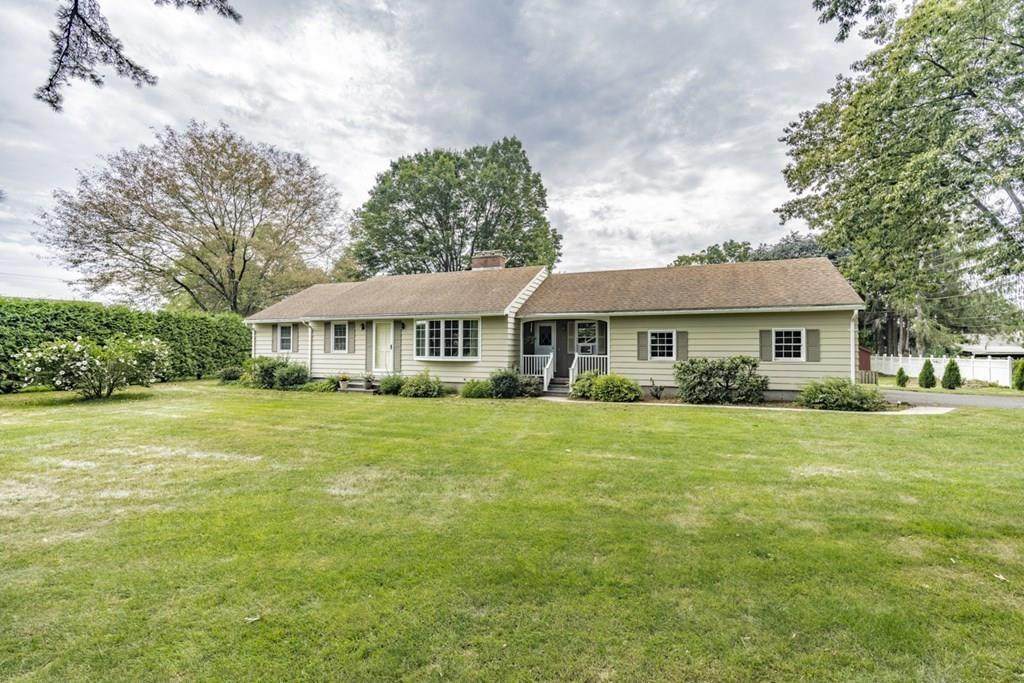 4 Frost Ln - Photo 1