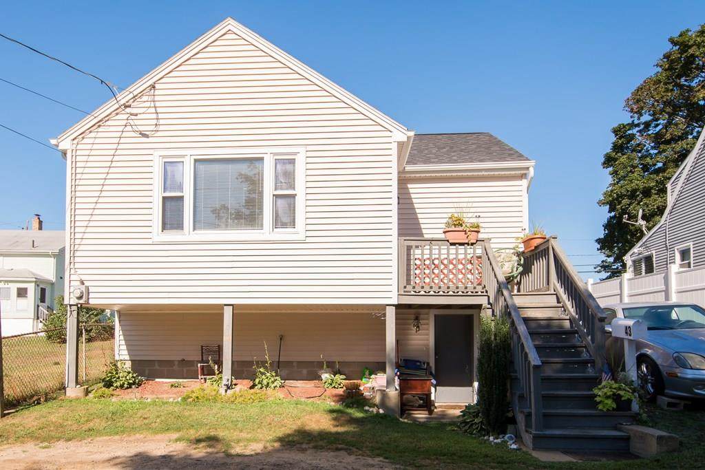 43 Pond St - Photo 1
