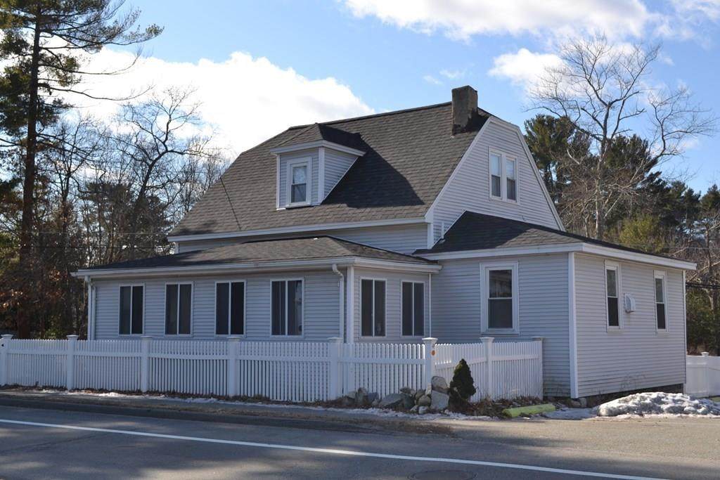 2493-2499 Main Street - Photo 1