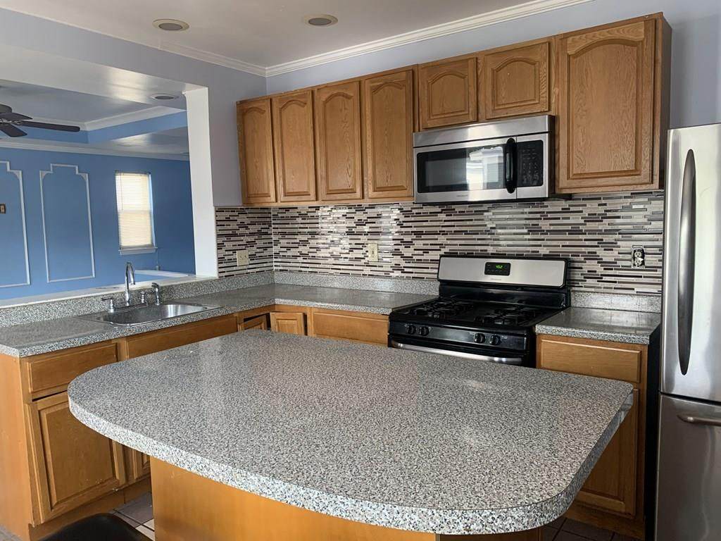 68 Wildwood - Photo 1