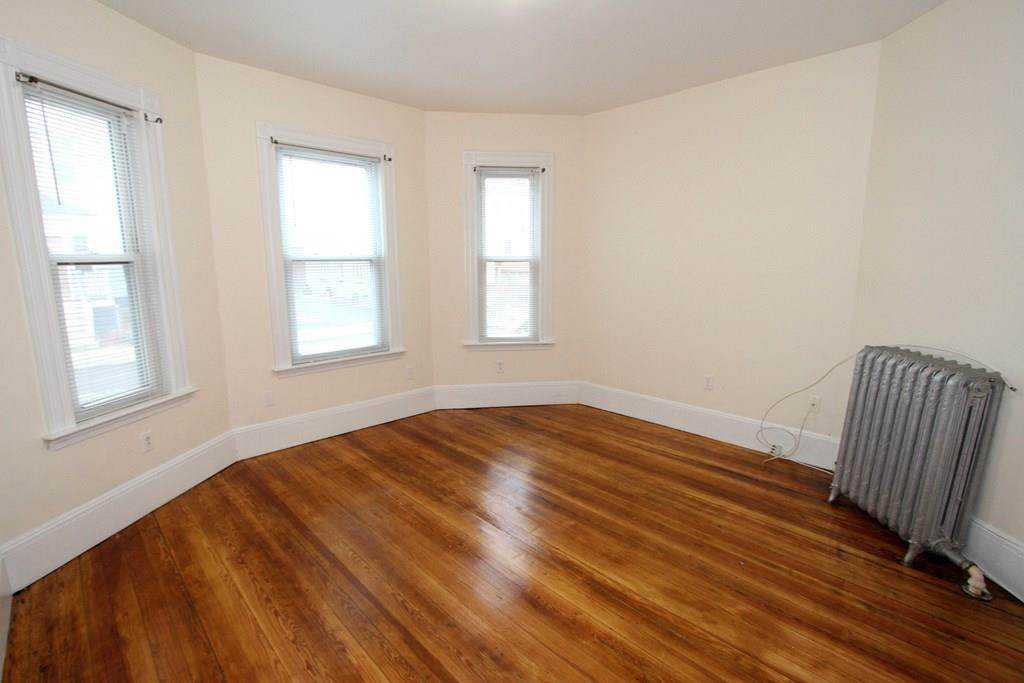35 Harbor View - Photo 1