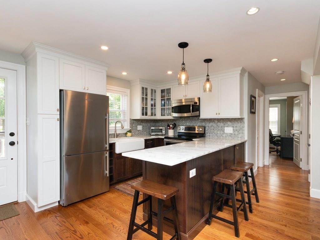 790 E Squantum St - Photo 1
