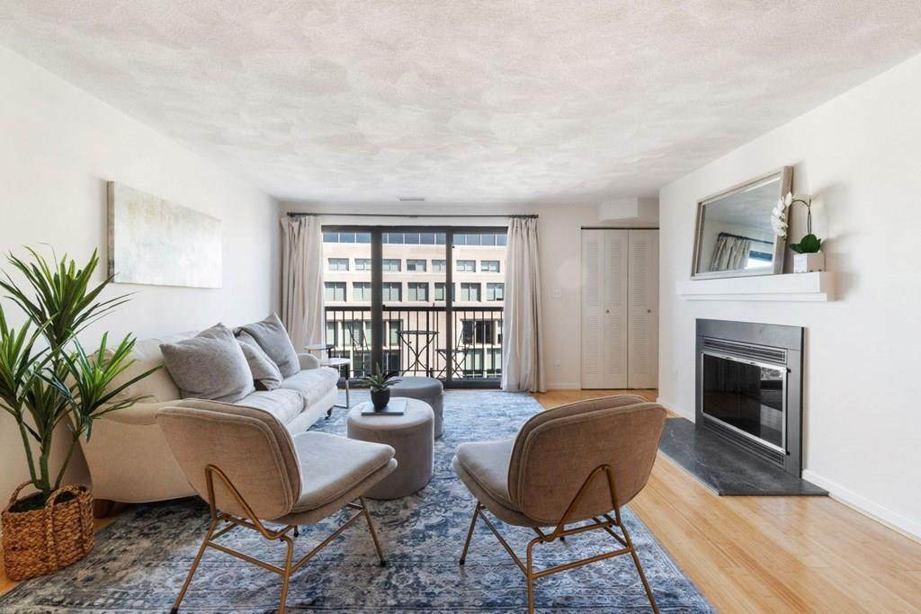 1600 Massachusetts Ave - Photo 1