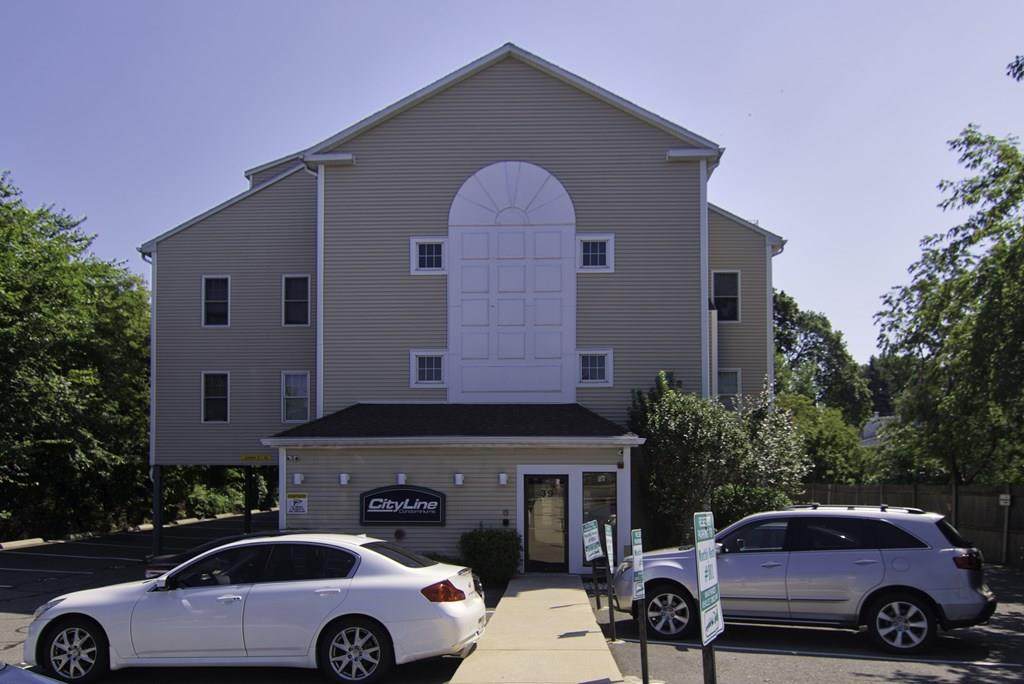 39 Broadway - Photo 1