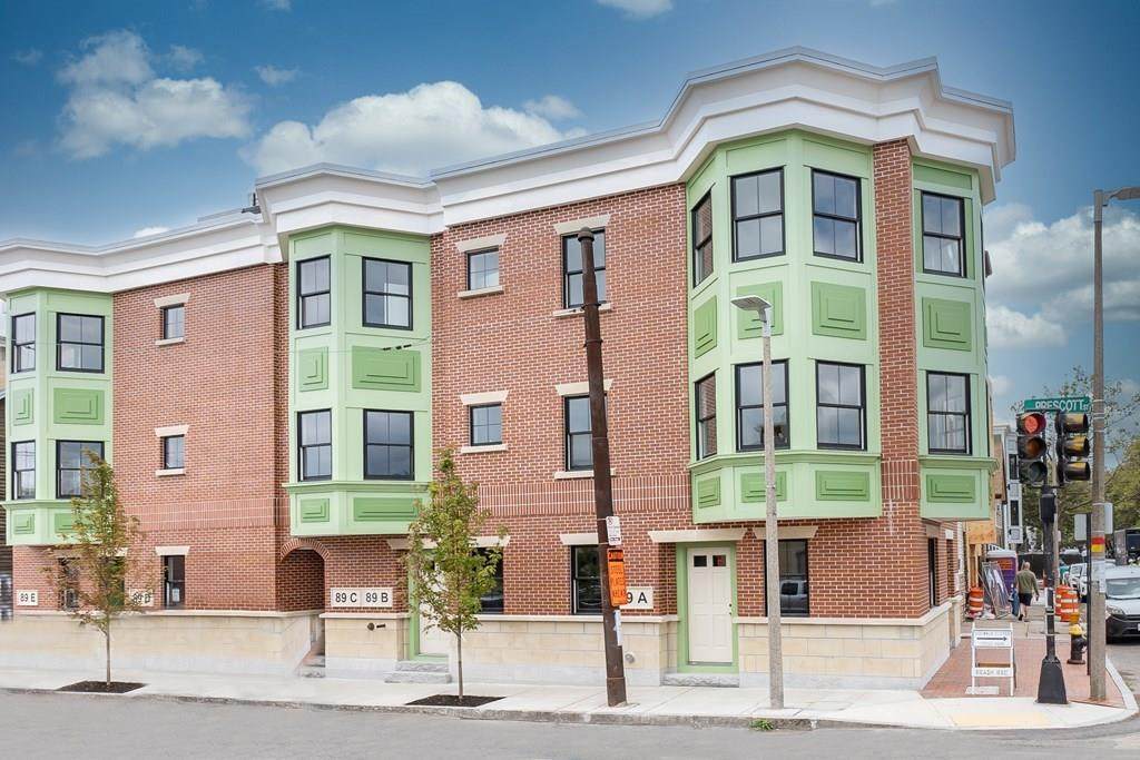 89 Prescott Street - Photo 1