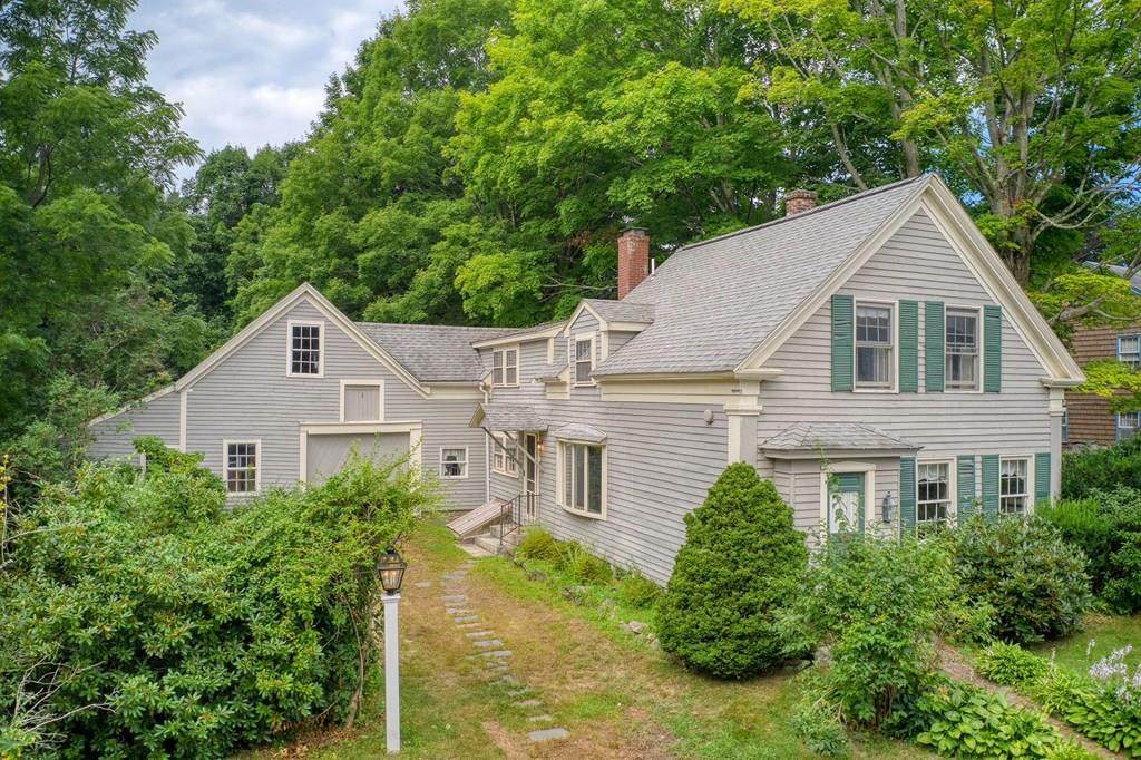 28 Ash St - Photo 1