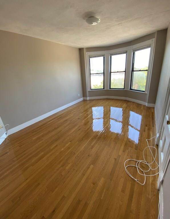 308 Washington St - Photo 1