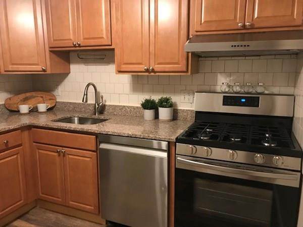 354 Market St - Photo 1
