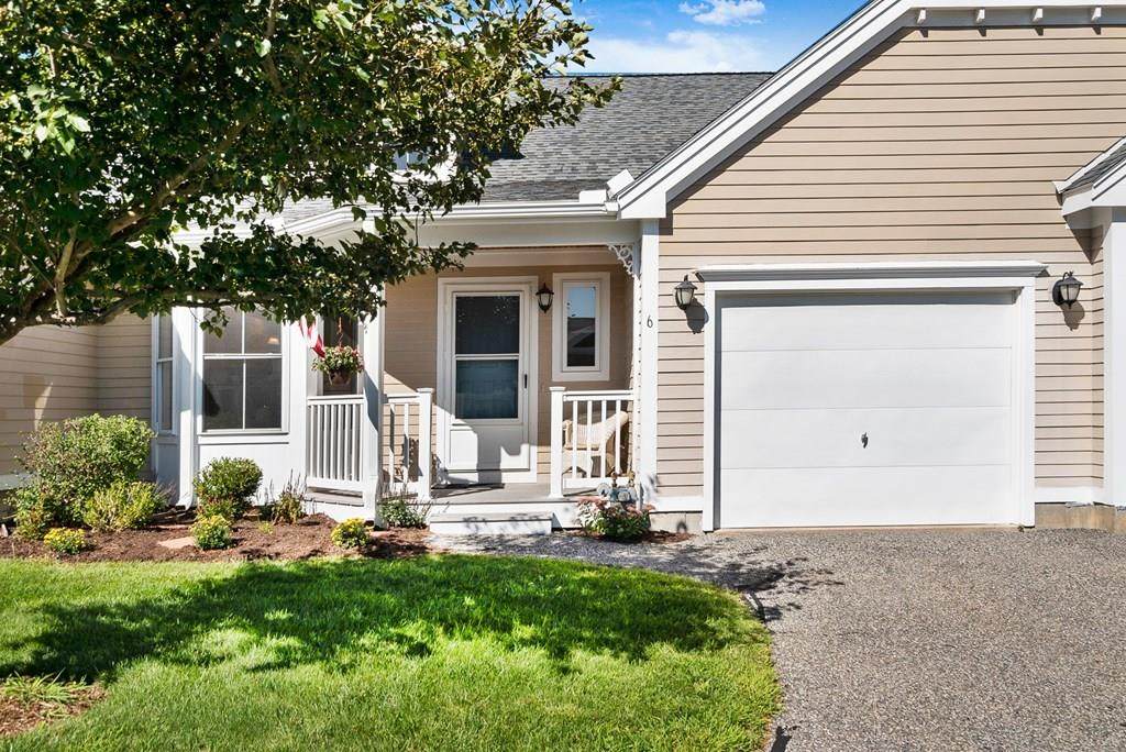 6 Village Dr - Photo 1