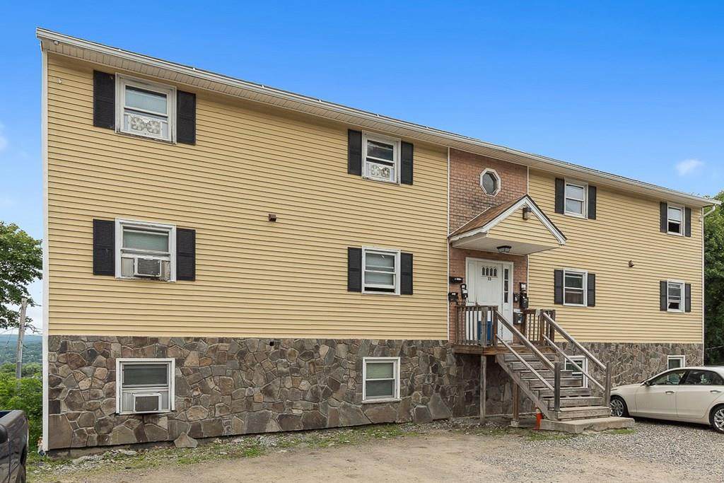 33 Everard Street - Photo 1