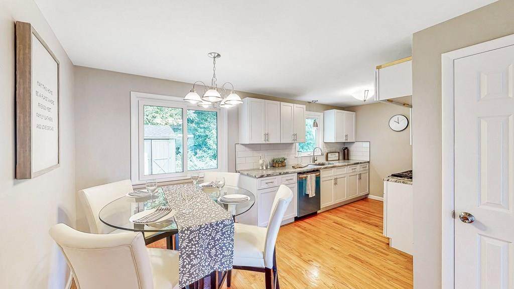 120 Cobb Ave - Photo 1