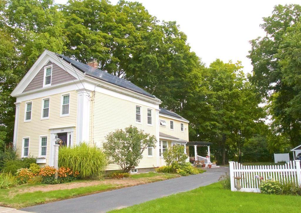 258 Main St - Photo 1