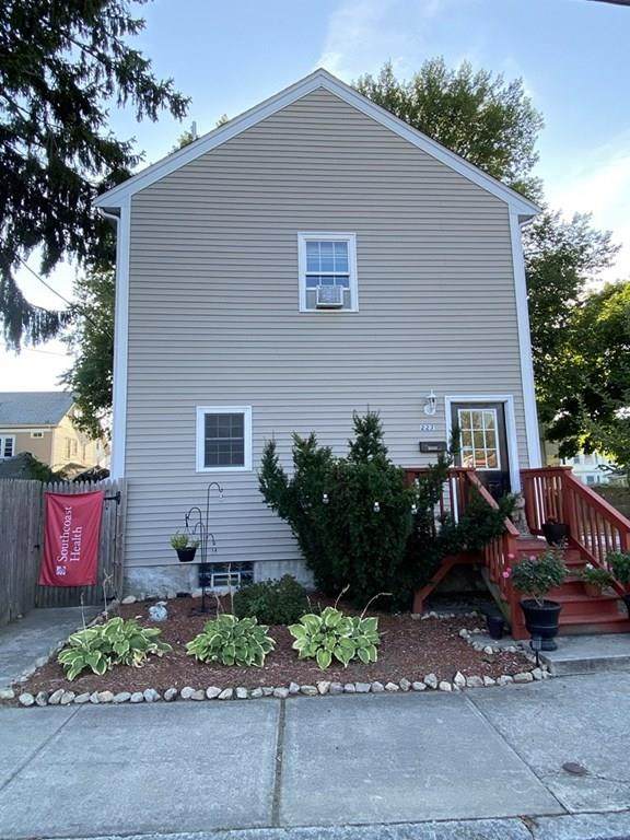 227 Chancery St - Photo 1