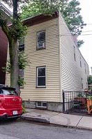 162 Otis St - Photo 1