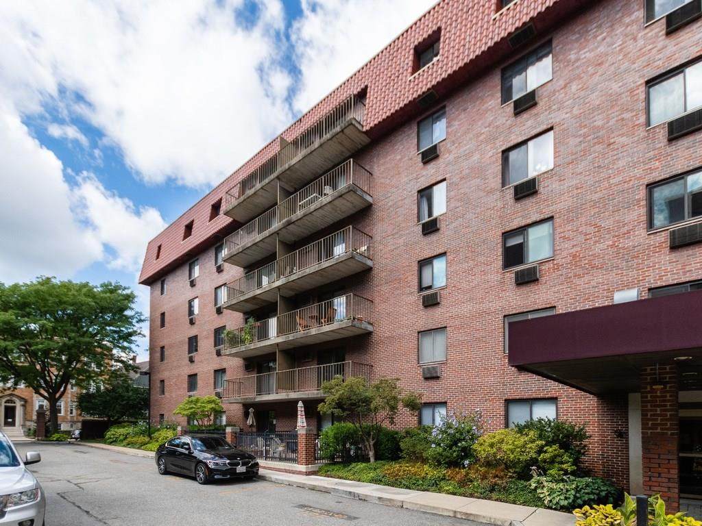 135 Pleasant Street - Photo 1