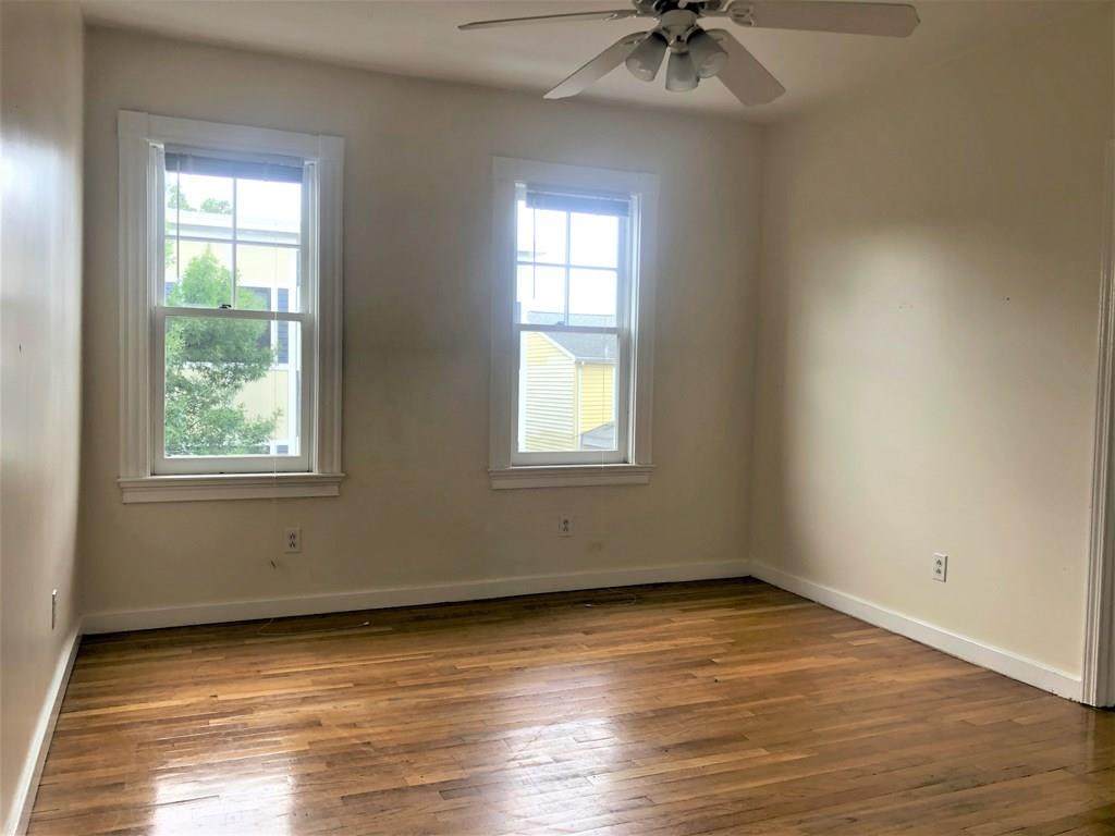321 W 3rd St - Photo 1