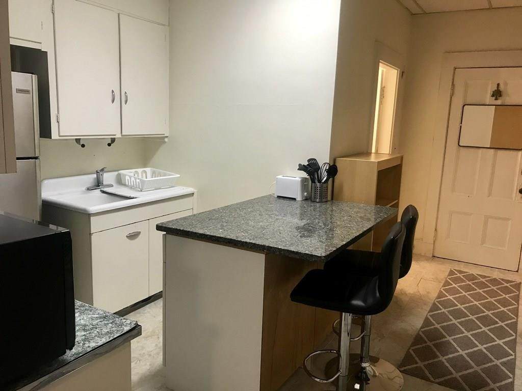 408-410 Crescent - Photo 1