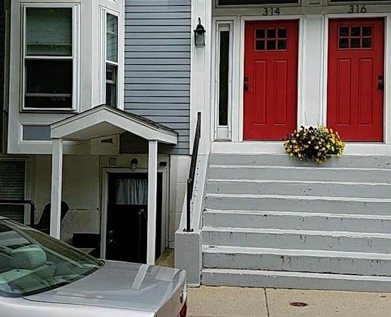 314 W 4th - Photo 1