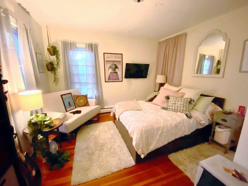 22 Buckley Street - Photo 1