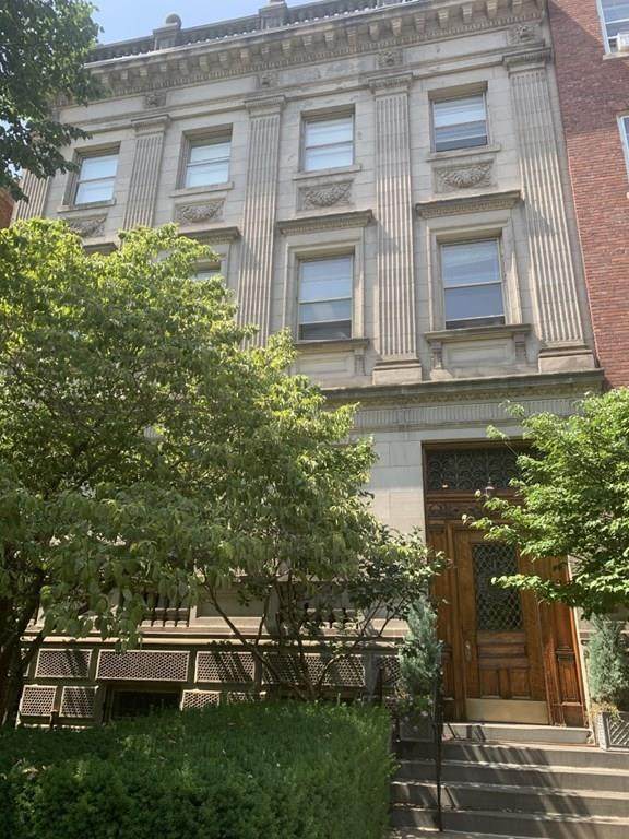 266 Beacon - Photo 1