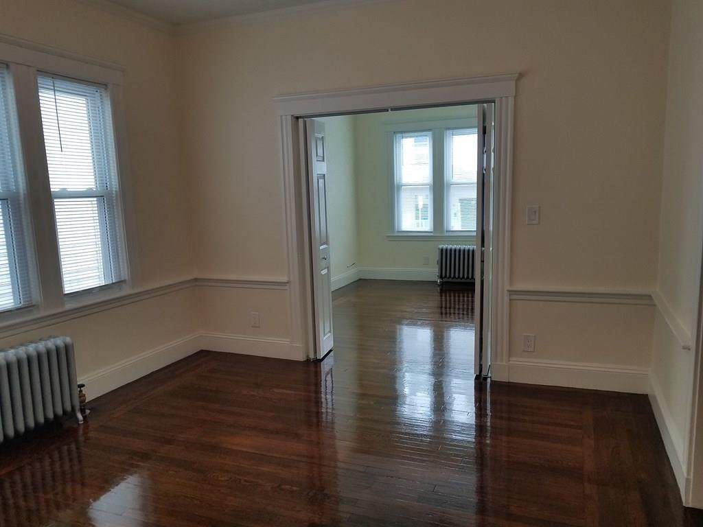 49 Hancock St - Photo 1