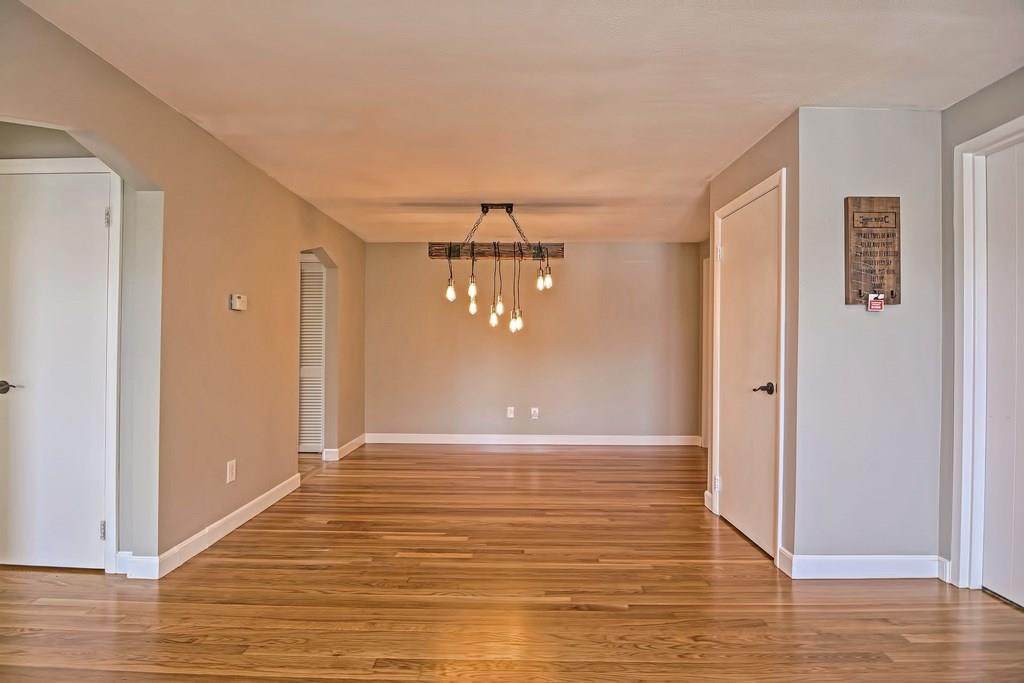 33 Montvale Avenue - Photo 1