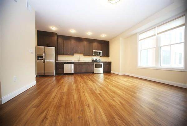 315 Broadway - Photo 1