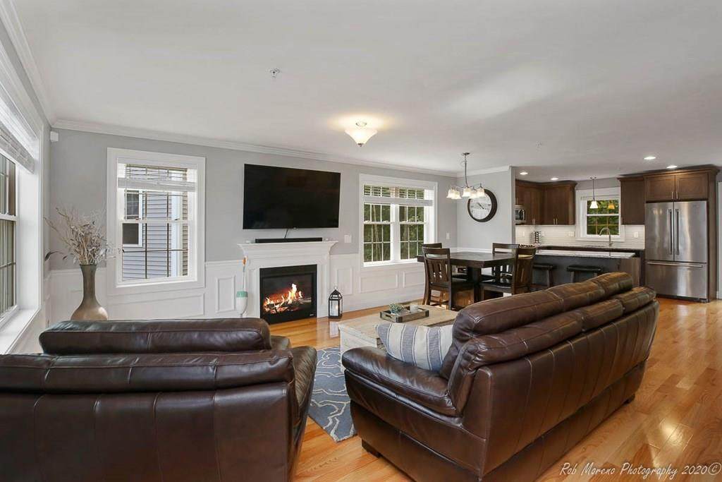 4 Lighthouse Circle - Photo 1