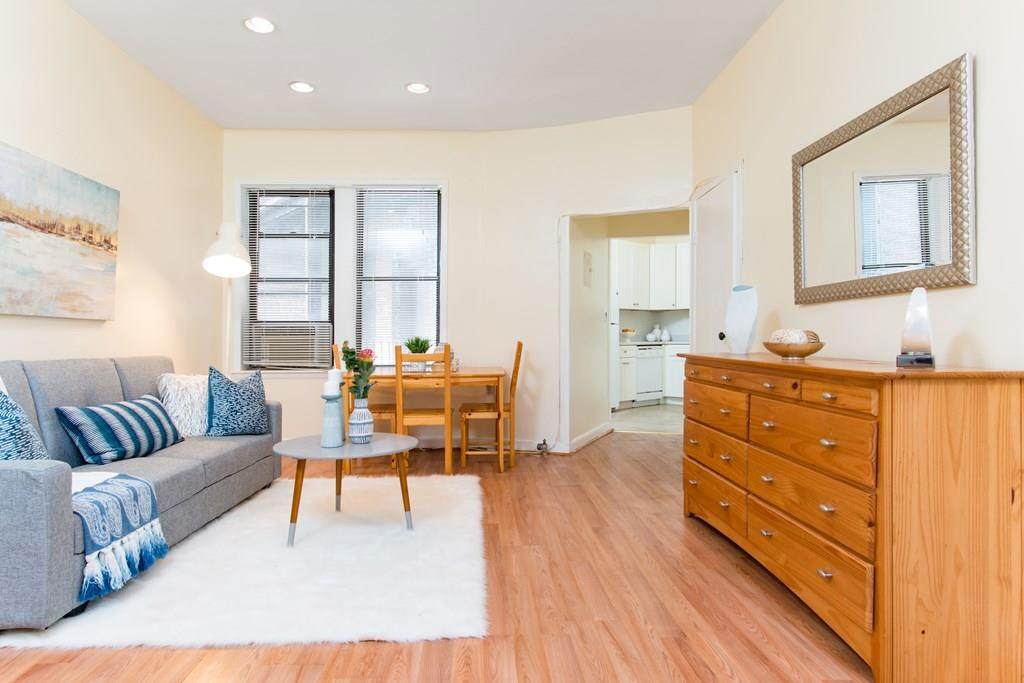 1706 Commonwealth Ave - Photo 1