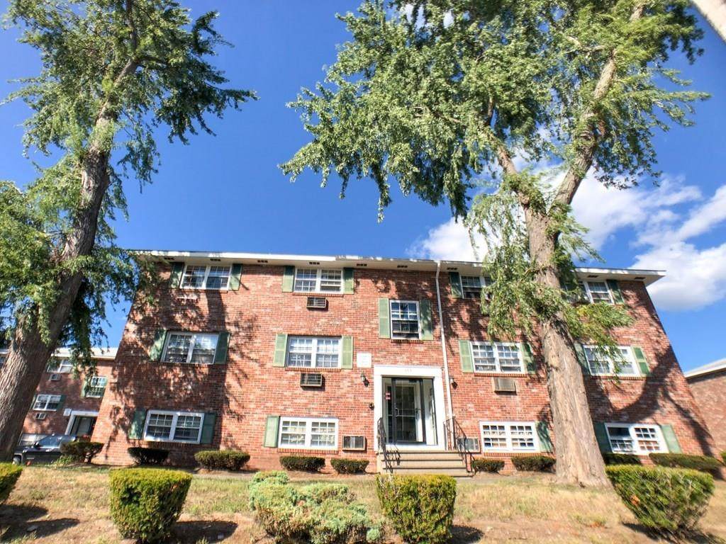 363 Hildreth St - Photo 1