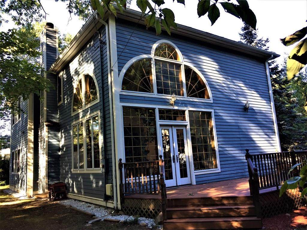 247 South St - Photo 1