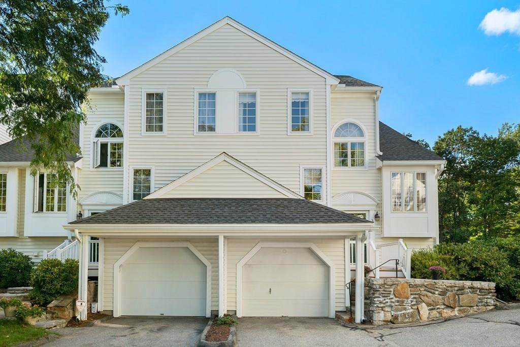 3704 Knightsbridge Close - Photo 1