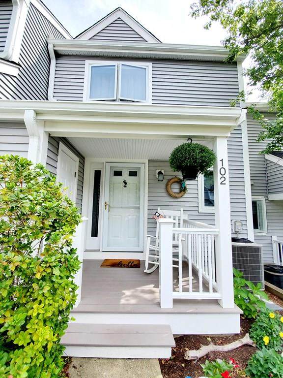 102 Westcliff Dr - Photo 1