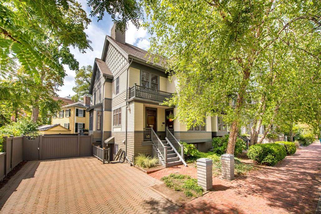 36 Garden St - Photo 1