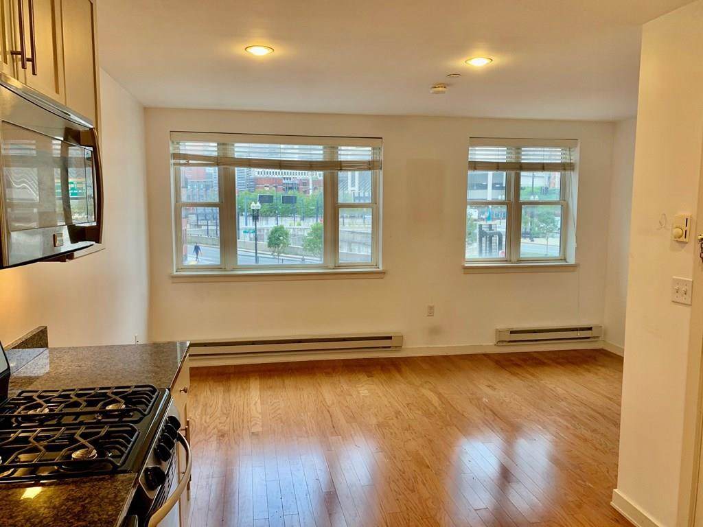 55 Cooper Street - Photo 1