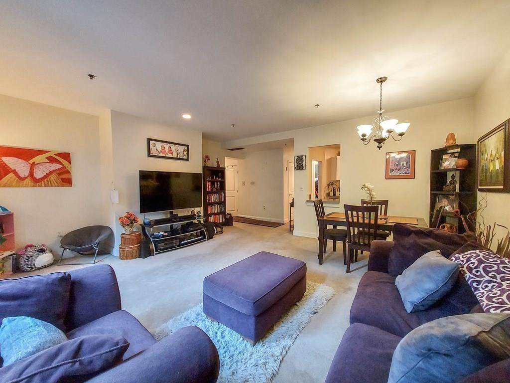 11 Saint George St - Photo 1