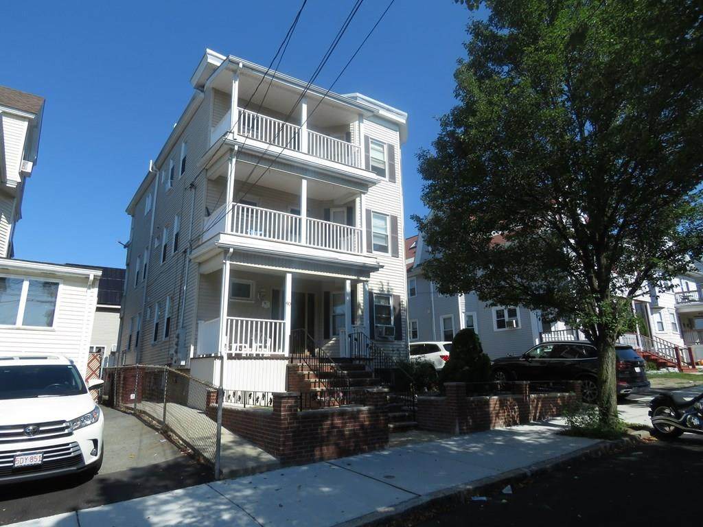 90 Swan St - Photo 1