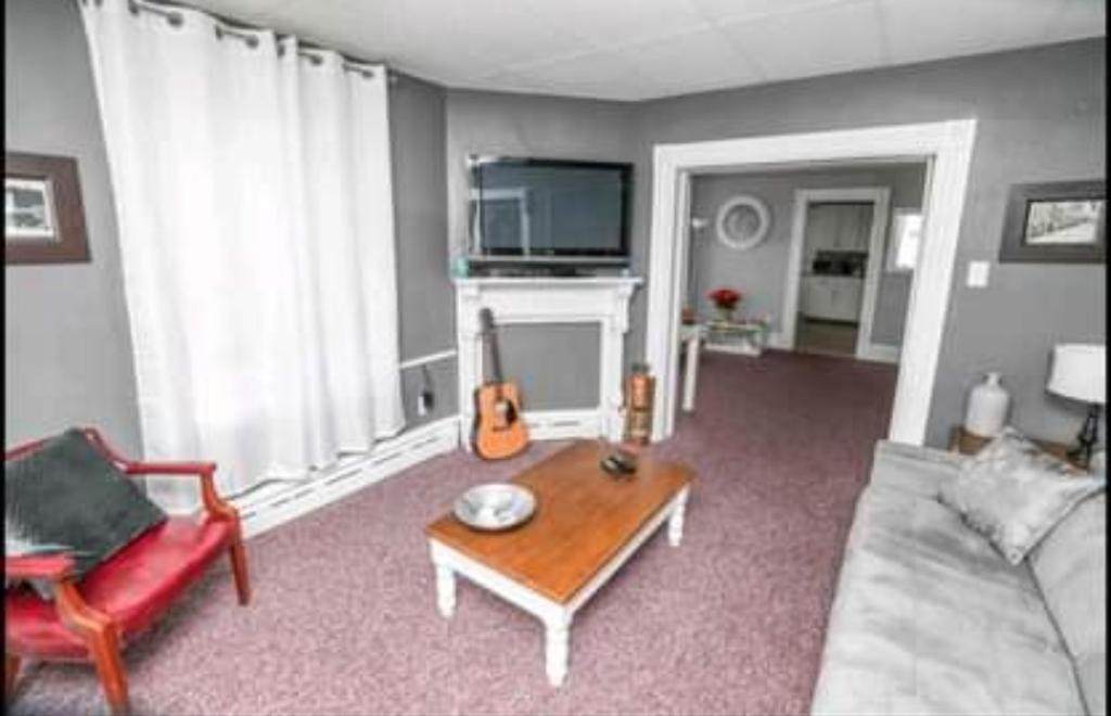 216 Somerville Avenue - Photo 1