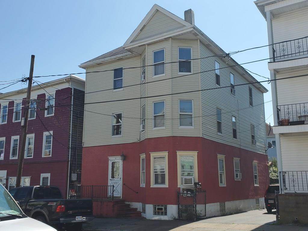 18 Bullard Street - Photo 1