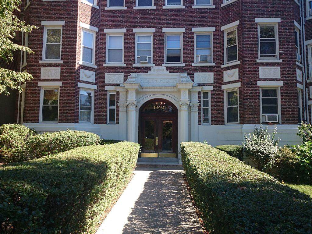 1840 Commonwealth Ave - Photo 1