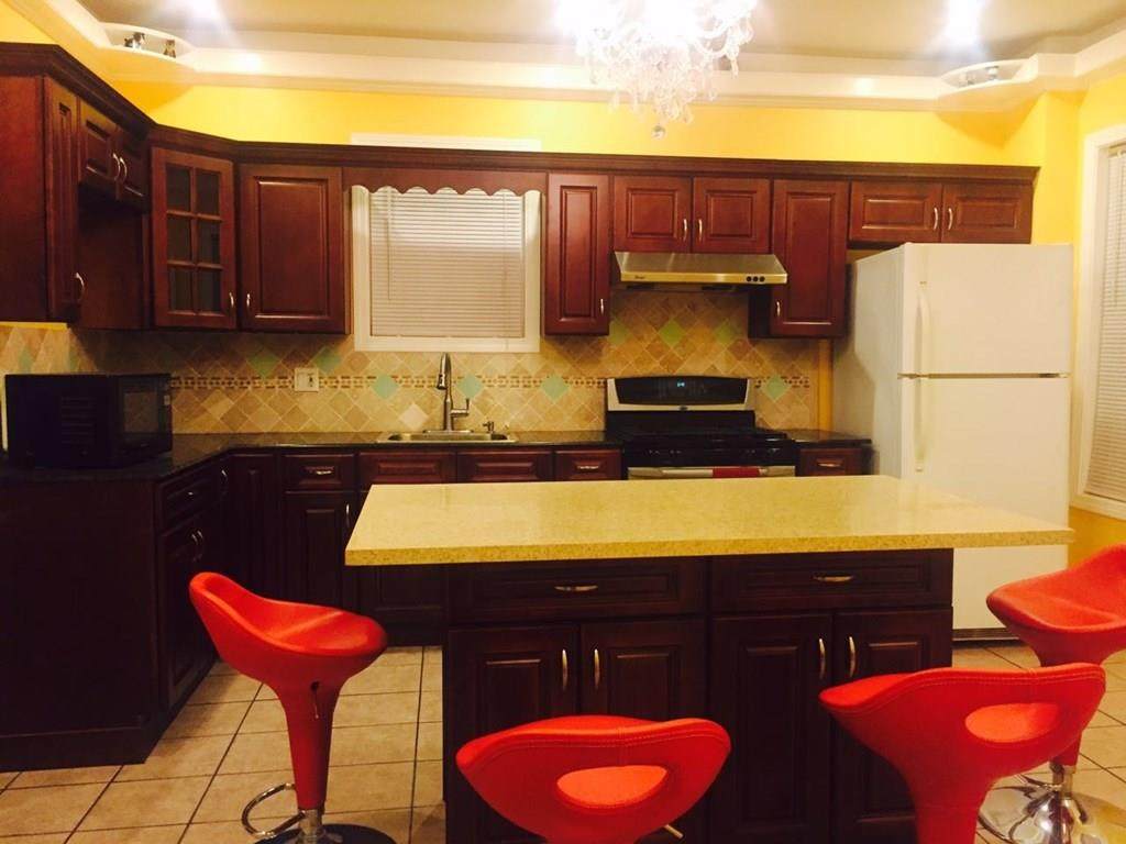 162 Pearl St - Photo 1