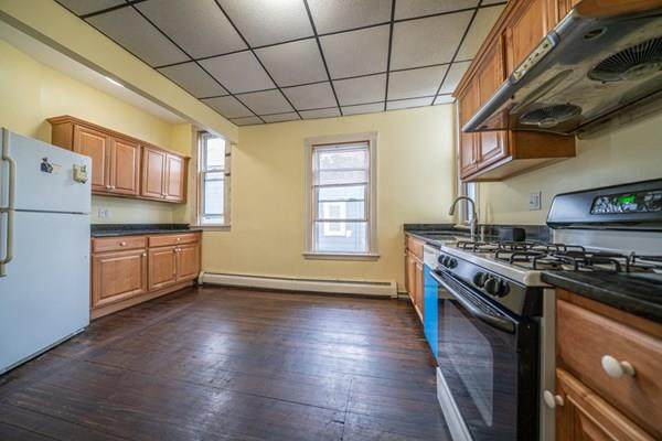 7 Grafton - Photo 1